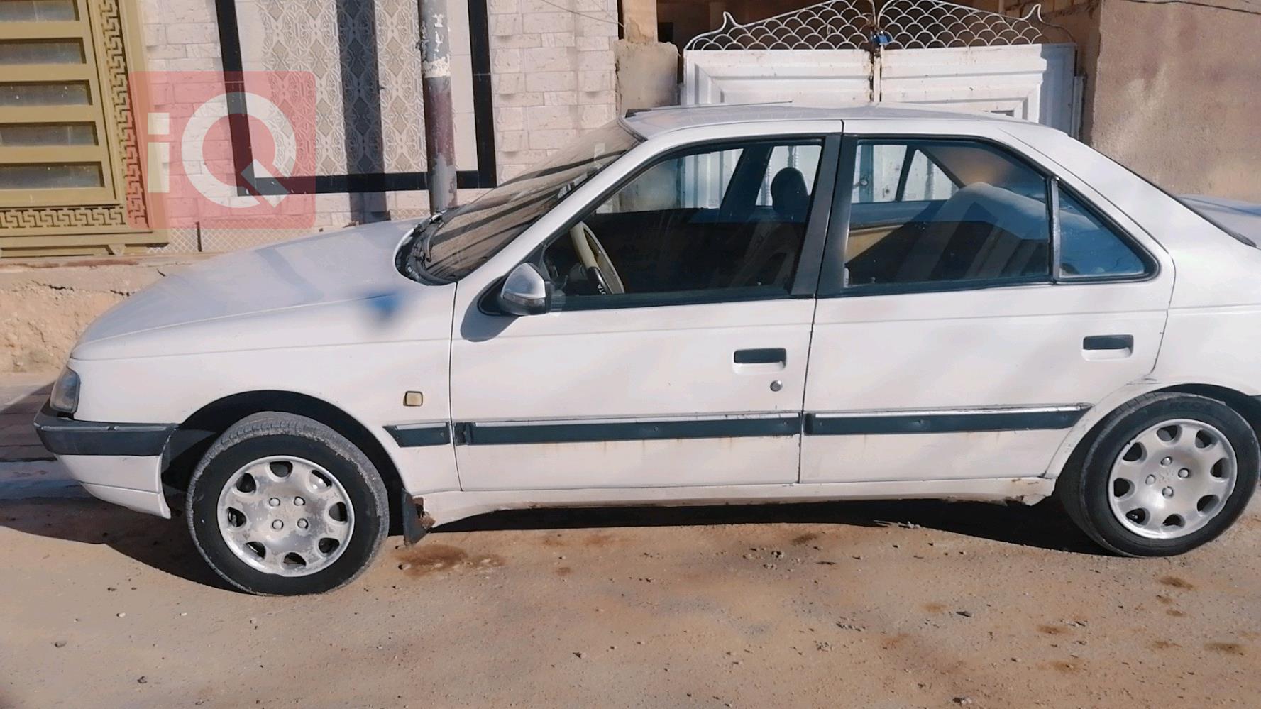 بيجو 405